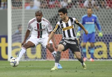 Botafogo passou bem pelo Fluminense e saiu do Z4 do Brasileirão