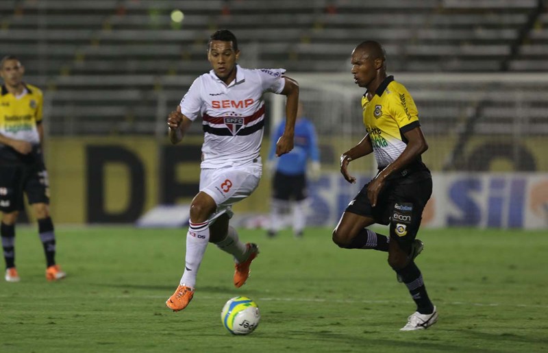 Problemas físicos no São Paulo preocupam Muricy Ramalho para jogo de quarta