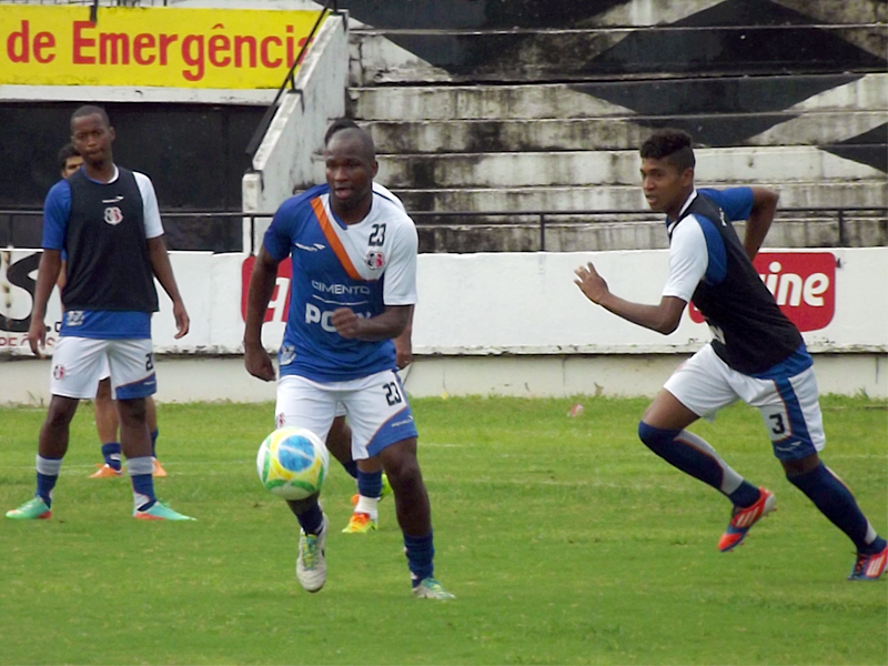 Série B: Santa Cruz muda quase meio time para jogo fora de casa