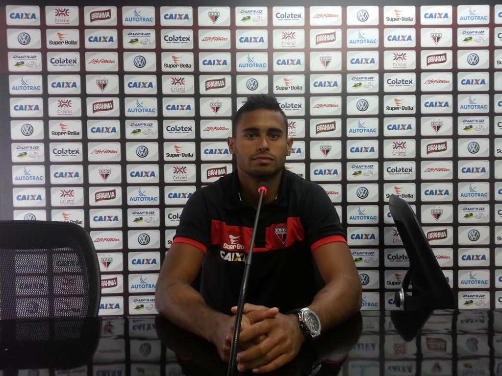 Série B: Atlético-GO contrata Kayke