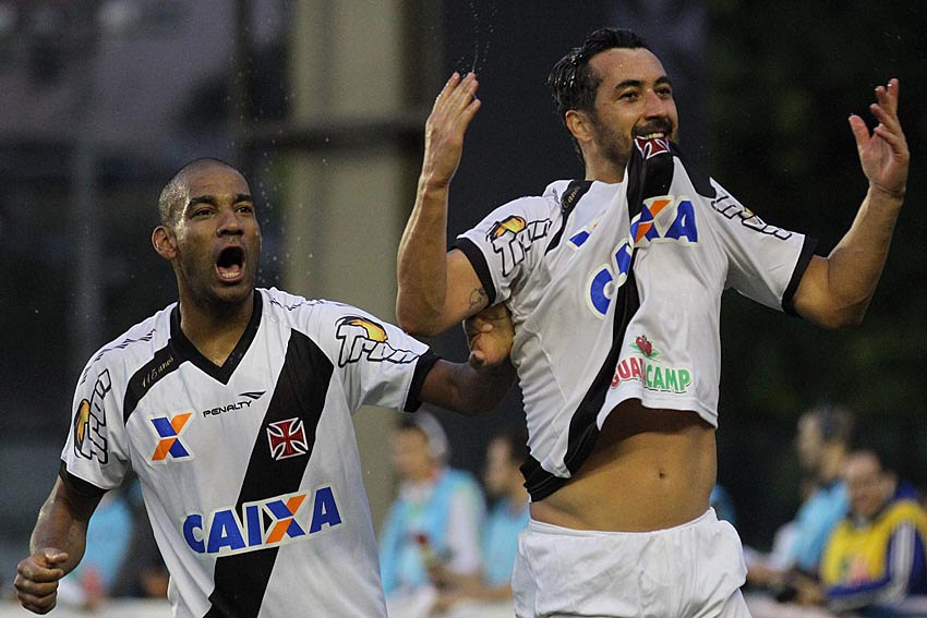 SÉRIE B: Ceará tenta se manter na ponta e Vasco faz duelo de opostos