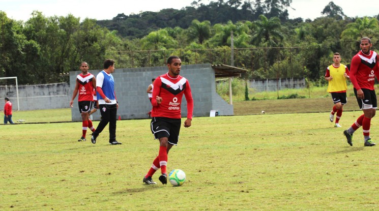 Série B: Jael cumpre suspensão e reforça Joinville contra Boa Esporte