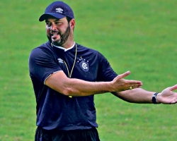 Série D: Roberto Fernandes critica nervosismo do Remo: 