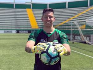 Sobrevivente rescinde com Chape e afirma: 'A história nunca se apagará'