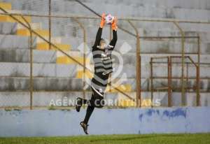 Corinthians encaminha renovação com maior vencedor da história do clube