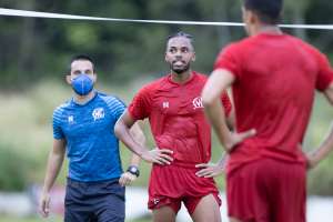 PERNAMBUCANO: Náutico enfrenta Vera Cruz para disparar na liderança