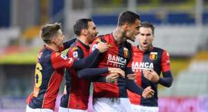 ITALIANO: De virada, Genoa vence confronto direto e respira contra o descenso