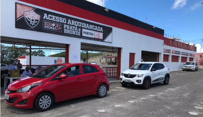 Time baiano cede estádio para vacinação em idosos contra a Covid-19