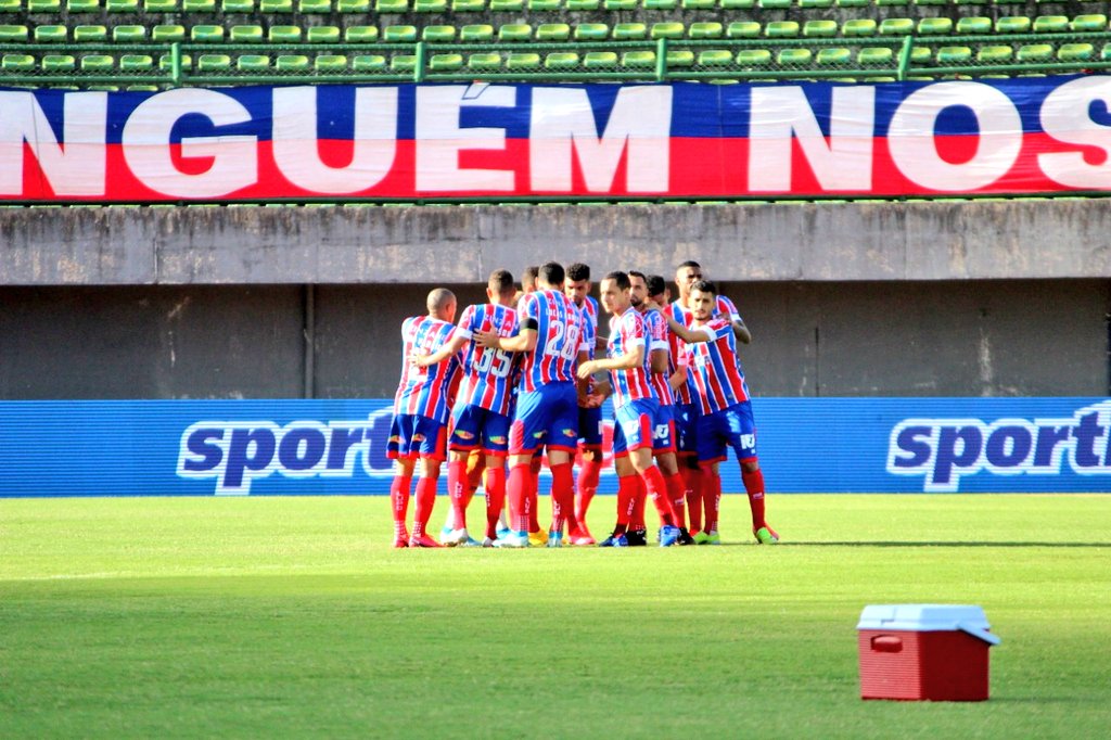 Bahia 4 x 0 Sport – Tricolor massacra, assume a ponta e afunda Leão