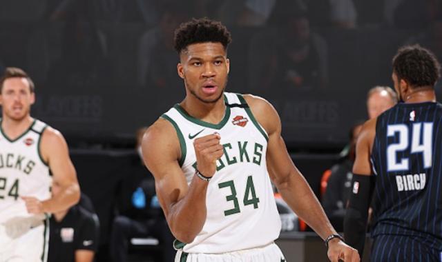 NBA: Antetokounmpo brilha nas assistências e comanda sexta vitória seguida dos Bucks