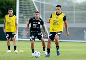 Corinthians volta aos treinos e Vagner Mancini ganha opções para armar o ataque