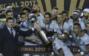 IFFHS elege clube brasileiro como o melhor da América do Sul na década