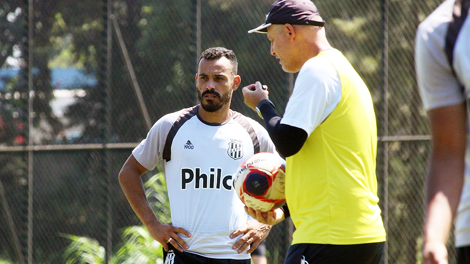 Ponte bate o pé e garante só viajar com resultados de teste de Covid-19
