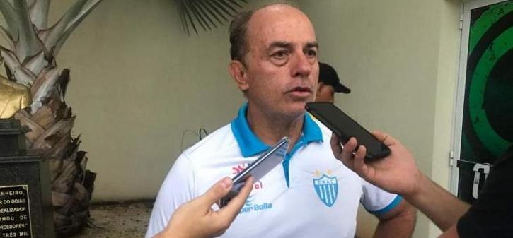 Carlos Rabello acerta com clube baiano que vinha sendo comandado por dirigente