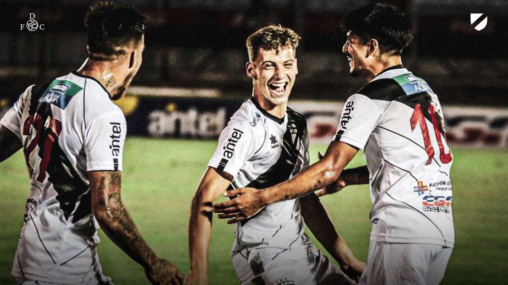 Nicolás Siri, no centro