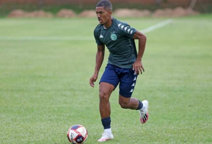 Guarani recebe aval da Justiça e já pode inscrever ex-atacante do Corinthians
