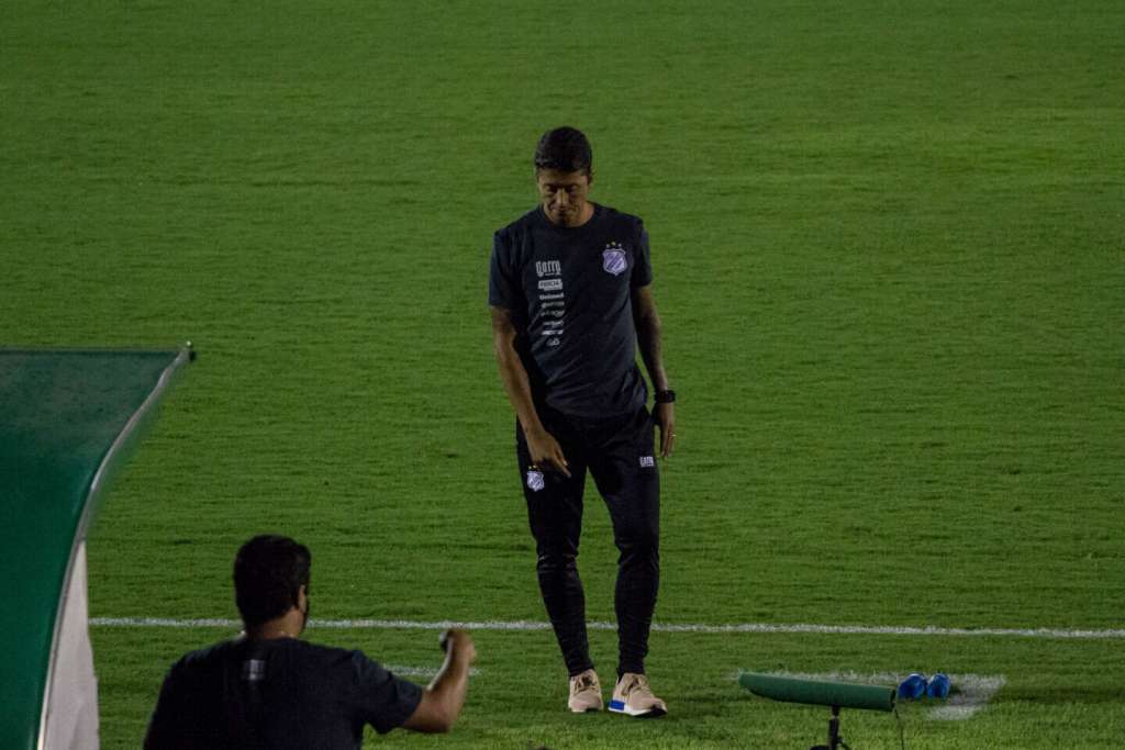 Thiago Carpini elogiou as atuações da Inter de Limeira no Paulistão