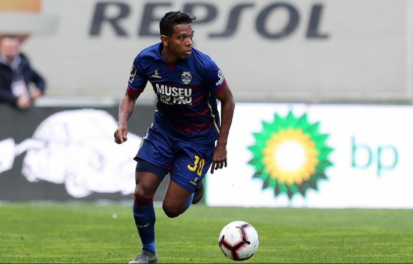 Ponte Preta negocia contratação de atacante que está no futebol português