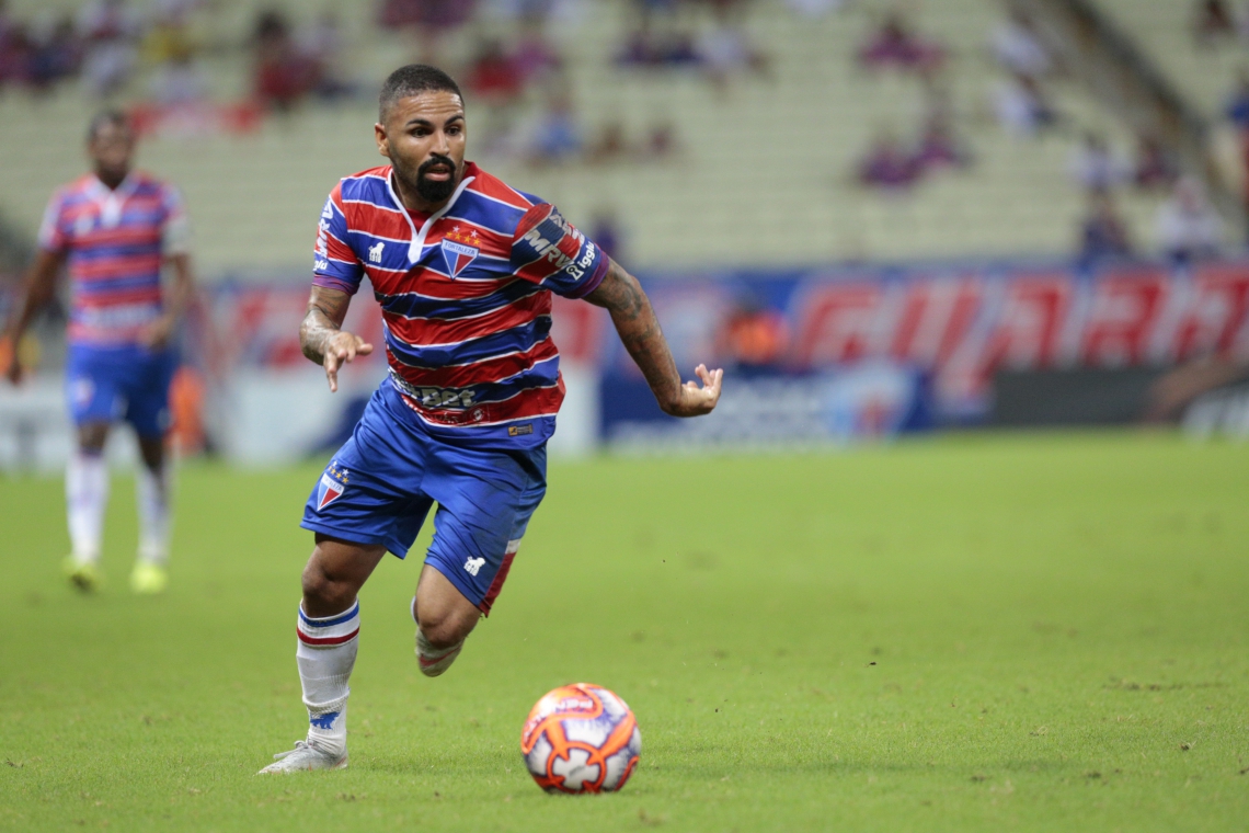 Atacante recebe proposta tentadora do Japão e pode estar de saída do Fortaleza