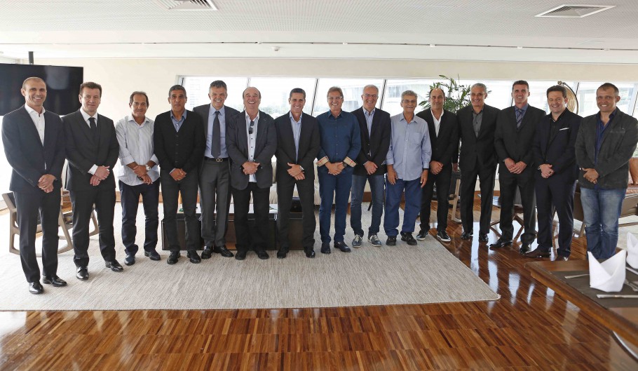 Campeonato Brasileiro terá limite de técnicos por clube, entenda!