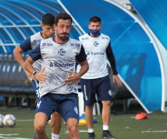 Virou moda? Após Cartolouco, ex-jornalista da RBS assina com time gaúcho