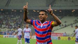 Paulistão: Guarani monitora situação de ex-atacante de Fortaleza e Ceará