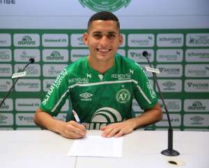 Catarinense: Chapecoense anuncia ex-meia daPonte: 