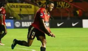 Pernambucano: Náutico encaminha acerto com ídolo de rival