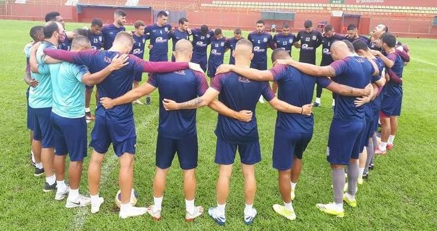 Jogadores de clube do Paulista A2 farão doação de sangue após queda no Banco