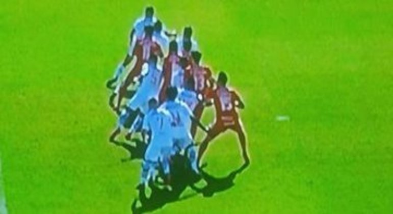 Após não conseguir ‘tapetão’, Vasco vai cobrar o VAR na Justiça Comum