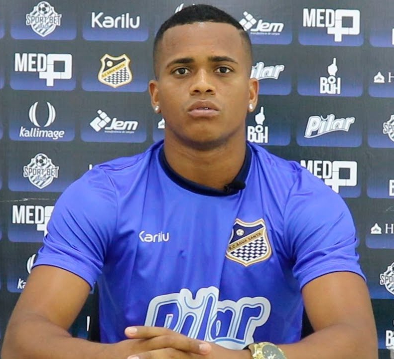 Paulista A2: Atacante do Água Santa se diz ansioso pela vacina e volta da torcida