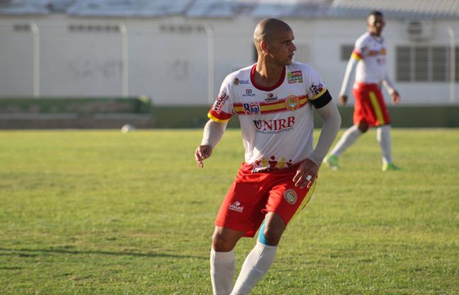 BAIANO: Buscando voltar à liderança, Juazeirense visita Jacuipense no Pituaçu