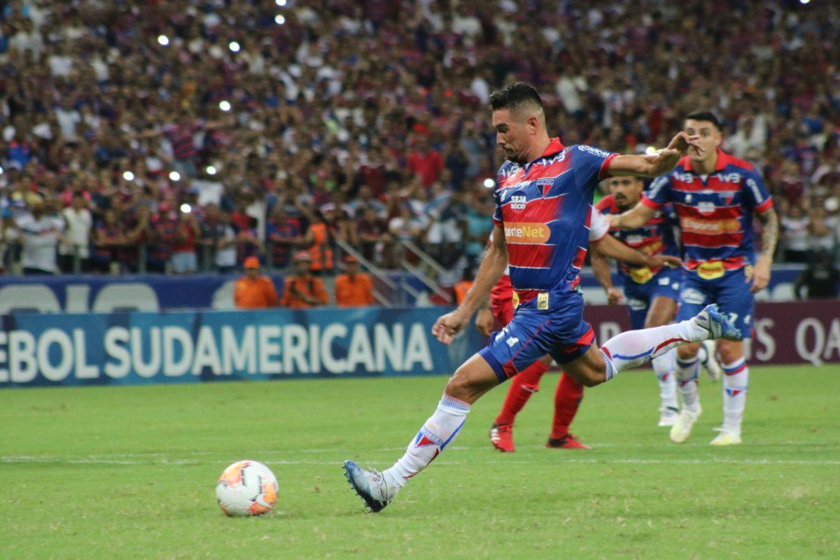 Reforço do América-MG, volante rescinde contrato com Fortaleza