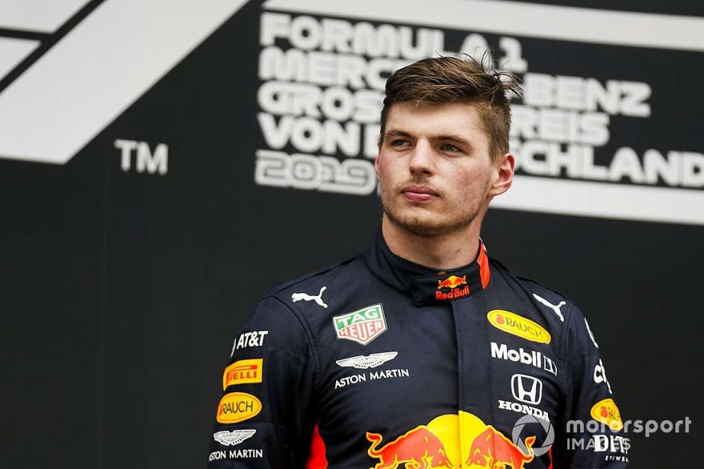 ‘Um grande começo para nós’, diz Verstappen após conquistar a 4ª pole na carreira