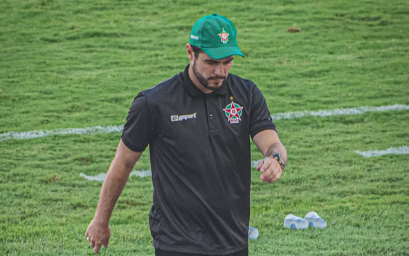 Mineiro: Em meio à paralisação, Boa Esporte anuncia desligamento de técnico