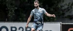 Catarinense: Zagueiro do Santos passa por exames e deve ser anunciado pelo Chape