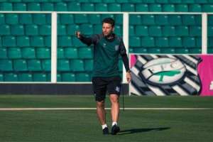 Elano fecha como SBT para comentar jogos do Santos na Libertadores