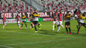 Criciúma atinge maior tempo sem vencer na história e técnico fala em 'vergonha'