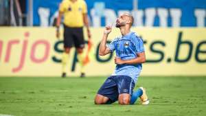Além de Lucas Araújo, Grêmio encaminha empréstimo de meia para rival do Brasileirão