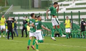 GOIANO: Em jogo isolado, Goiás volta a campo visando a liderança do Grupo B