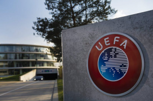 Uefa revoga limite de 30% da capacidade em estádios e deixa decisão aos governos