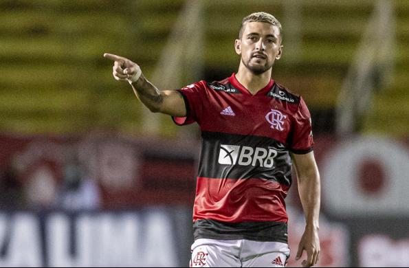 Carioca: Arrascaeta comemora vitória, mas diz que Flamengo precisa melhorar