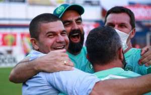 Catarinense: Chapecoense e Brusque se respeitam muito e ficam no empate sem gols