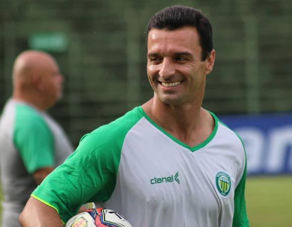 Após mais uma vitória no Gauchão, técnico do Ypiranga foca na Copa do Brasil