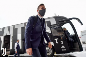 Brasileiro e mais dois estrangeiros são flagrados em festa clandestina