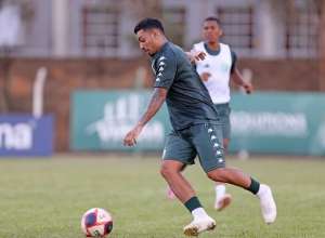 Com venda prevista no orçamento do Guarani, lateral garante foco dentro de campo