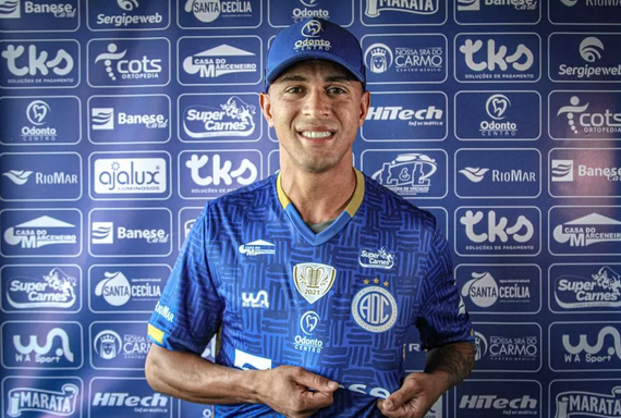 Confiança anuncia a chegada de lateral revelado pelo São Caetano