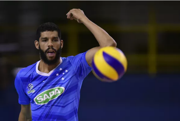 Cruzeiro anuncia a volta do oposto campeão olímpico Wallace até o fim de 2022