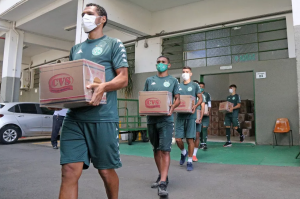 Guarani comemora aniversário realizando ação social para famílias de Campinas