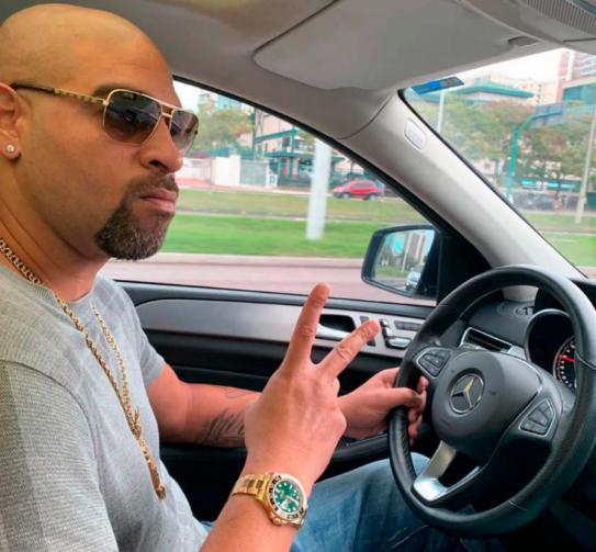 Adriano Imperador assusta hóspedes de hotel de luxo em discussão com ex-namorada